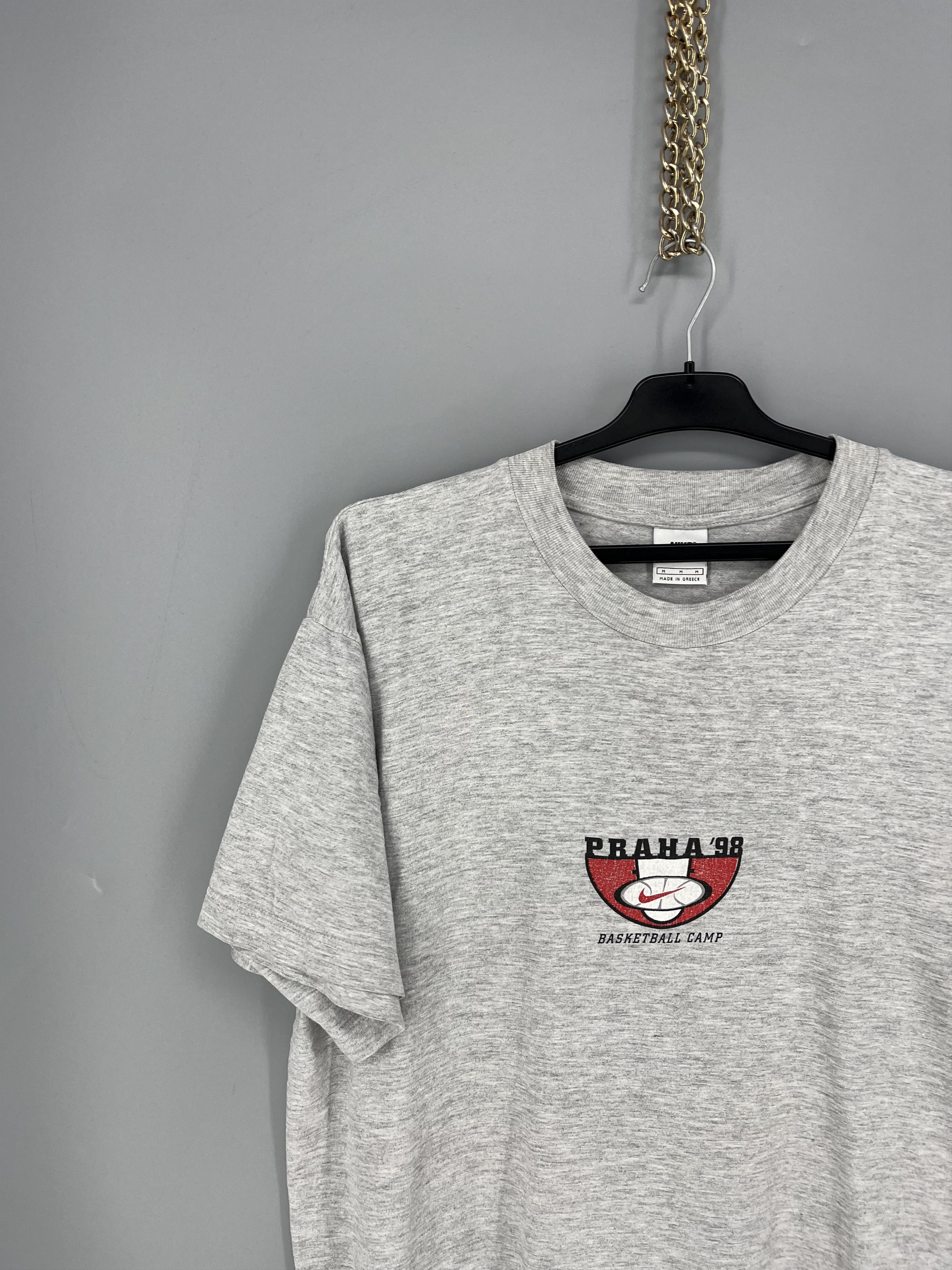 Nike Vintage 90s Praha 98 Basketball Camp T-Shirt M Grey Size US M / EU 48-50 / 2 - 4 Thumbnail