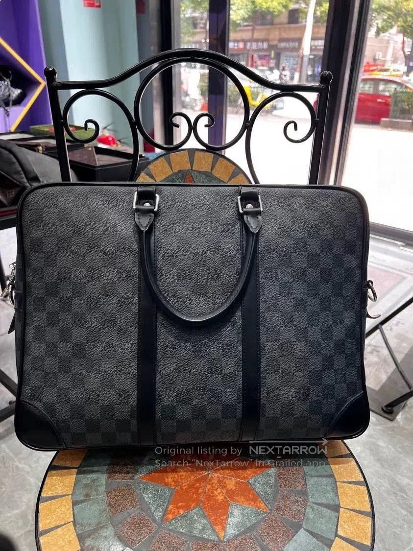 Louis Vuitton Louis Vuitton Black Checker Briefcase. Size ONE SIZE - 1 Thumbnail