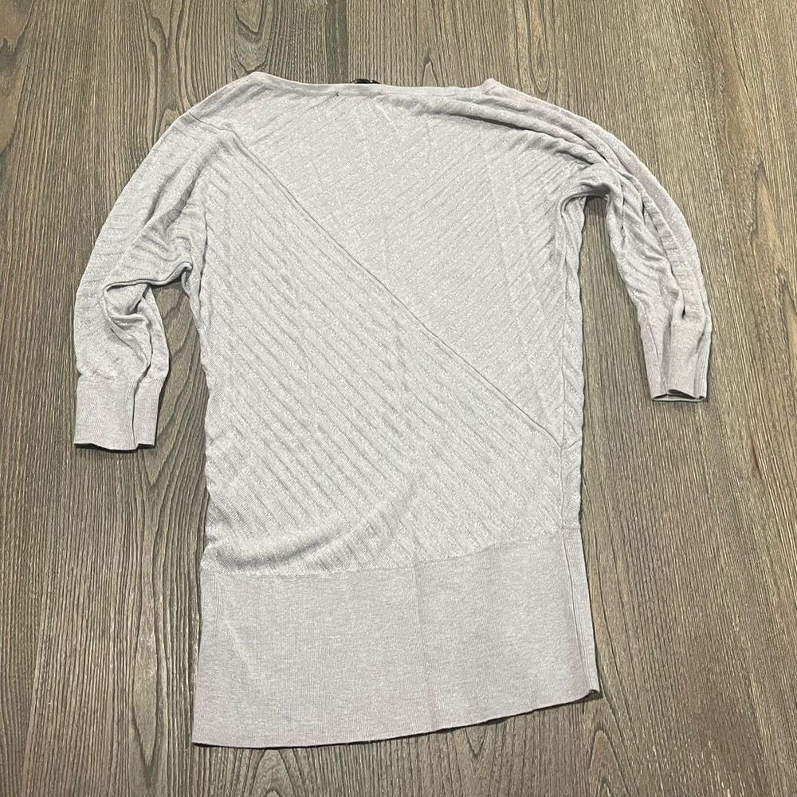 White House Black Market White House Black Market Gray Knit Dolman Sleeve Shirt Sz S Size S / US 4 / IT 40 - 3 Thumbnail