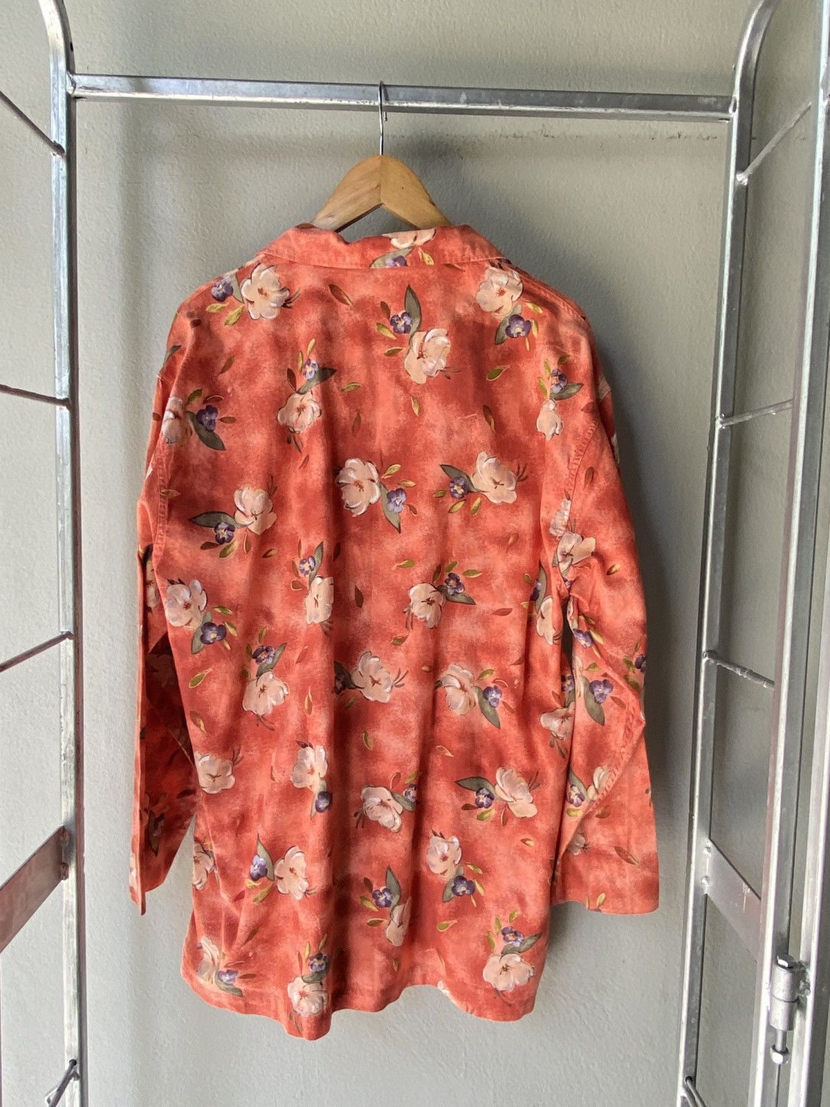 Kenzo KENZO Vintage Floral Button-Up Shirt Size US L / EU 52-54 / 3 - 2 Thumbnail