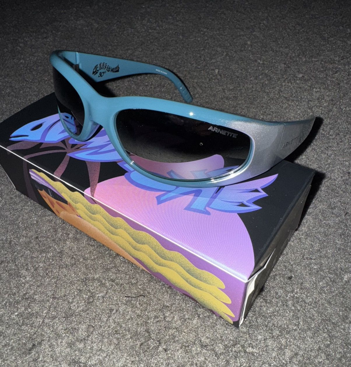 Arnette Arnette Catfish Sunglasses - Green Grad/Metal Silver Size ONE SIZE - 3 Thumbnail