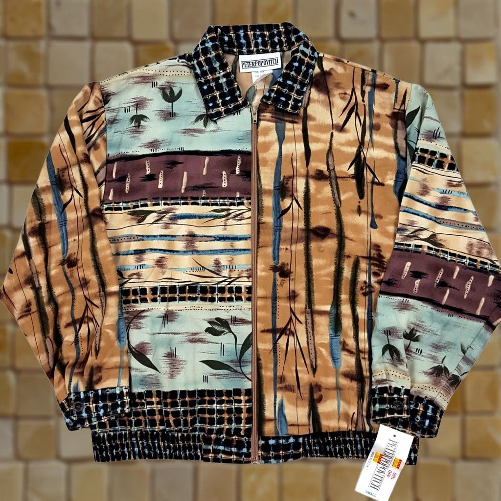 Vintage VINTAGE Flower Art Women's Small USA Made Zip Up Windbreaker Jacket Floral Windbreaker Size S / US 4 / IT 40 - 1 Thumbnail