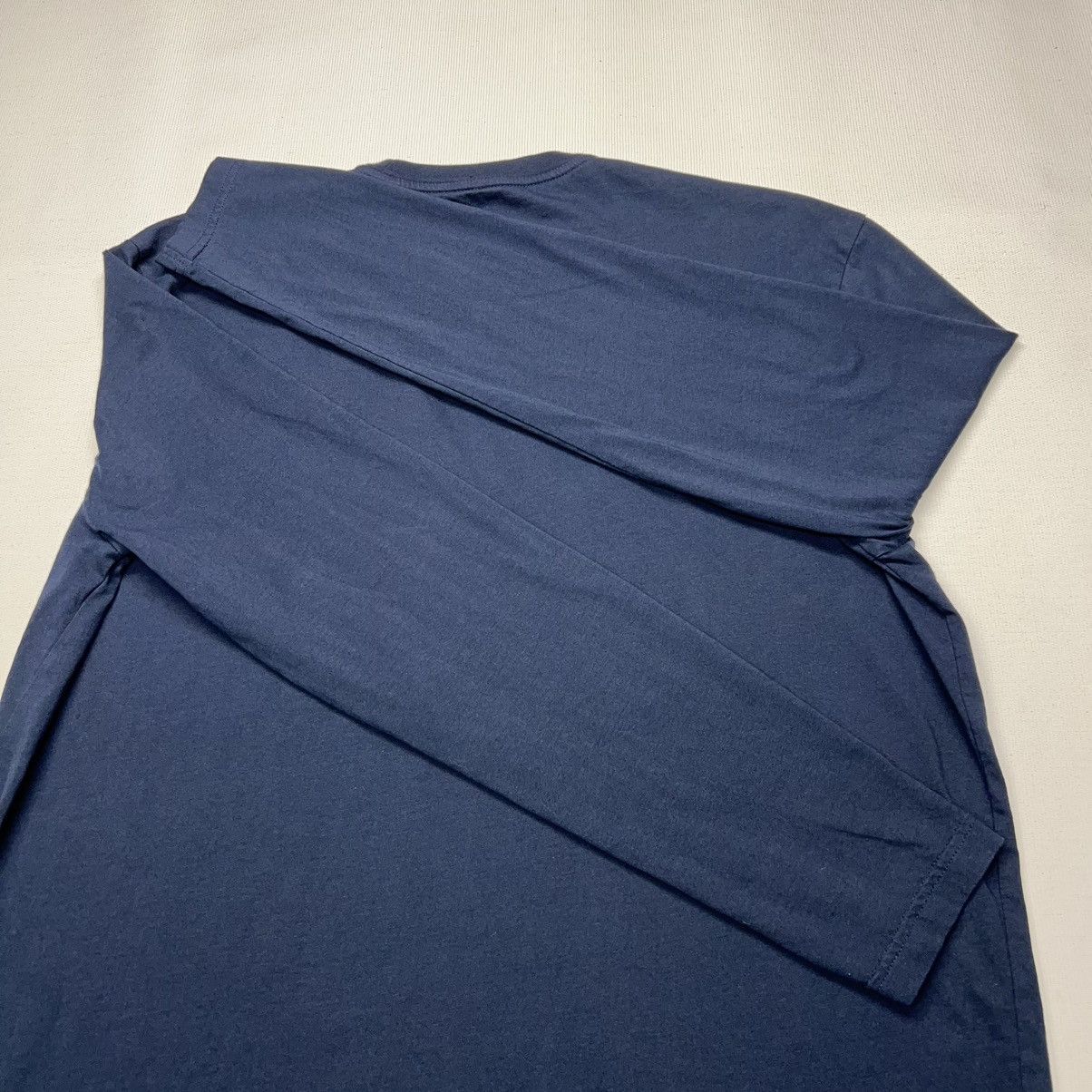 Apple Apple Employee Tee Shirt Blue Long Sleeve Uniform Logo Navy Size US L / EU 52-54 / 3 - 10 Thumbnail