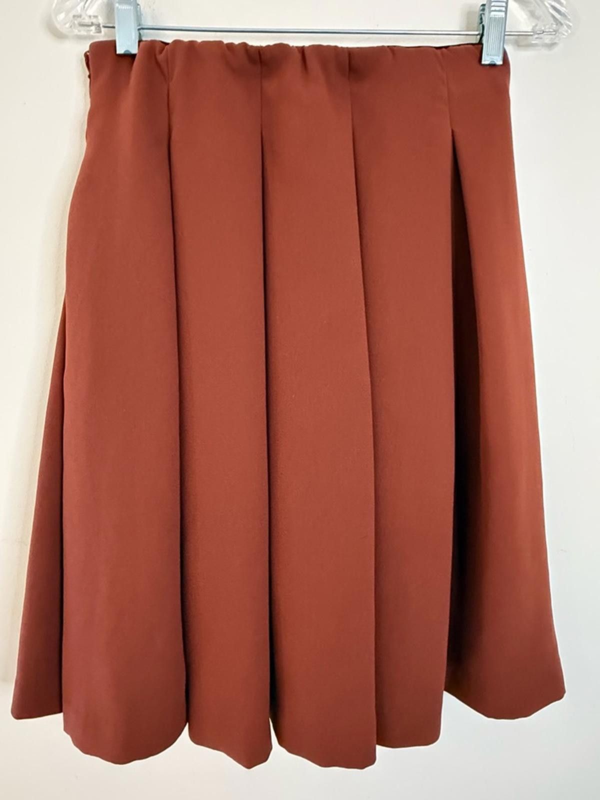 Other Uniqlo pleated midi skirt in a reddish brown SZ 6 Size 28" / US 6 / IT 42 - 2 Thumbnail