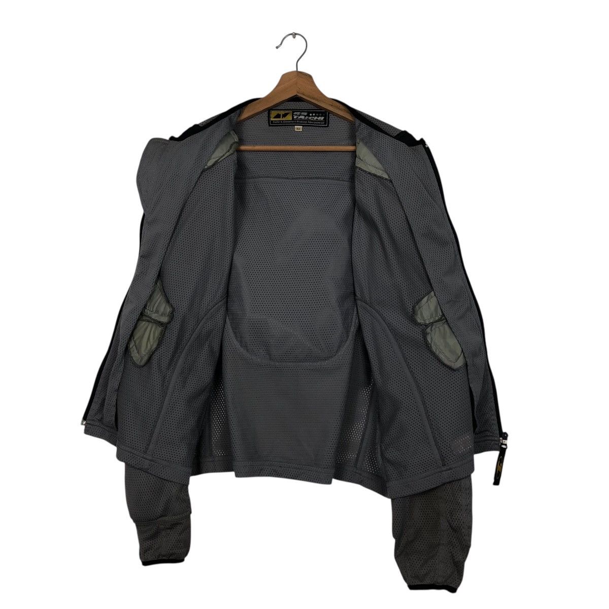 Japanese Brand RS Taichi Motorcycle Protective Mesh Jacket — Grey Size US L / EU 52-54 / 3 - 14 Thumbnail