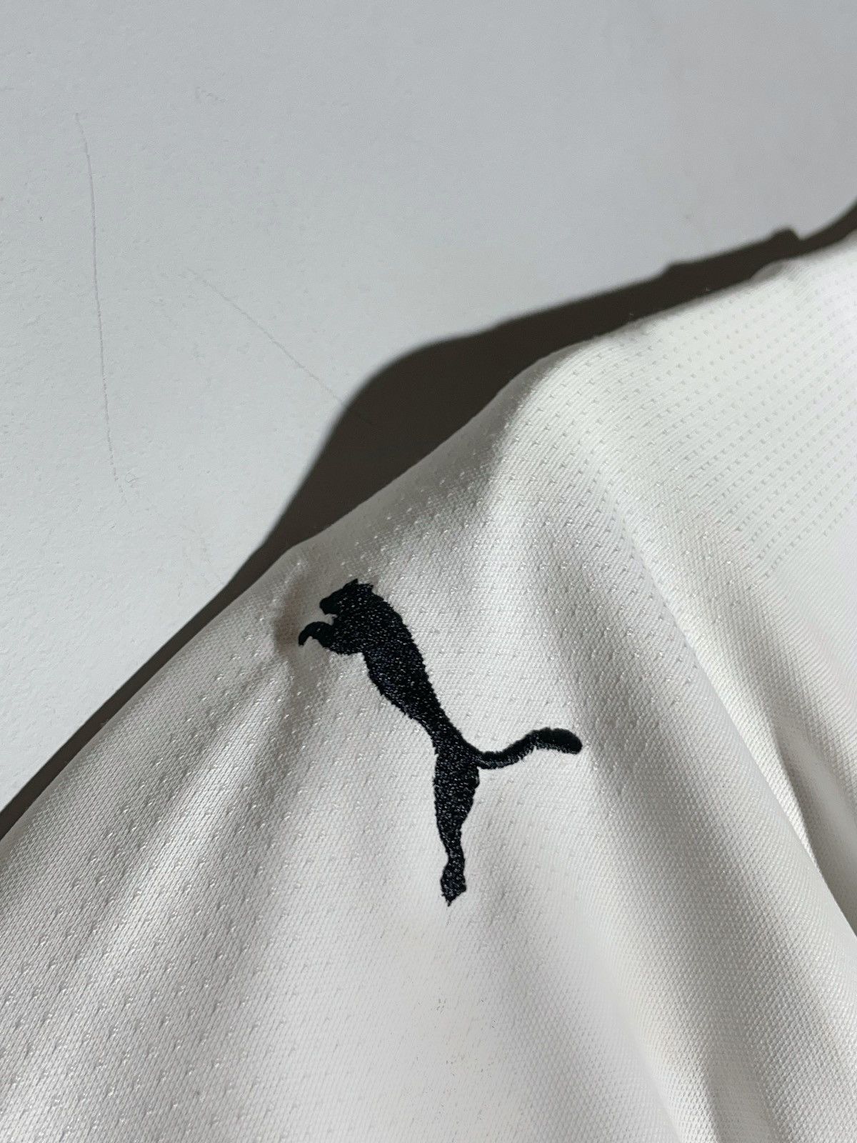 Puma National Team Austria Puma 2018 Away Y2k Football Shirt Size US L / EU 52-54 / 3 - 5 Thumbnail