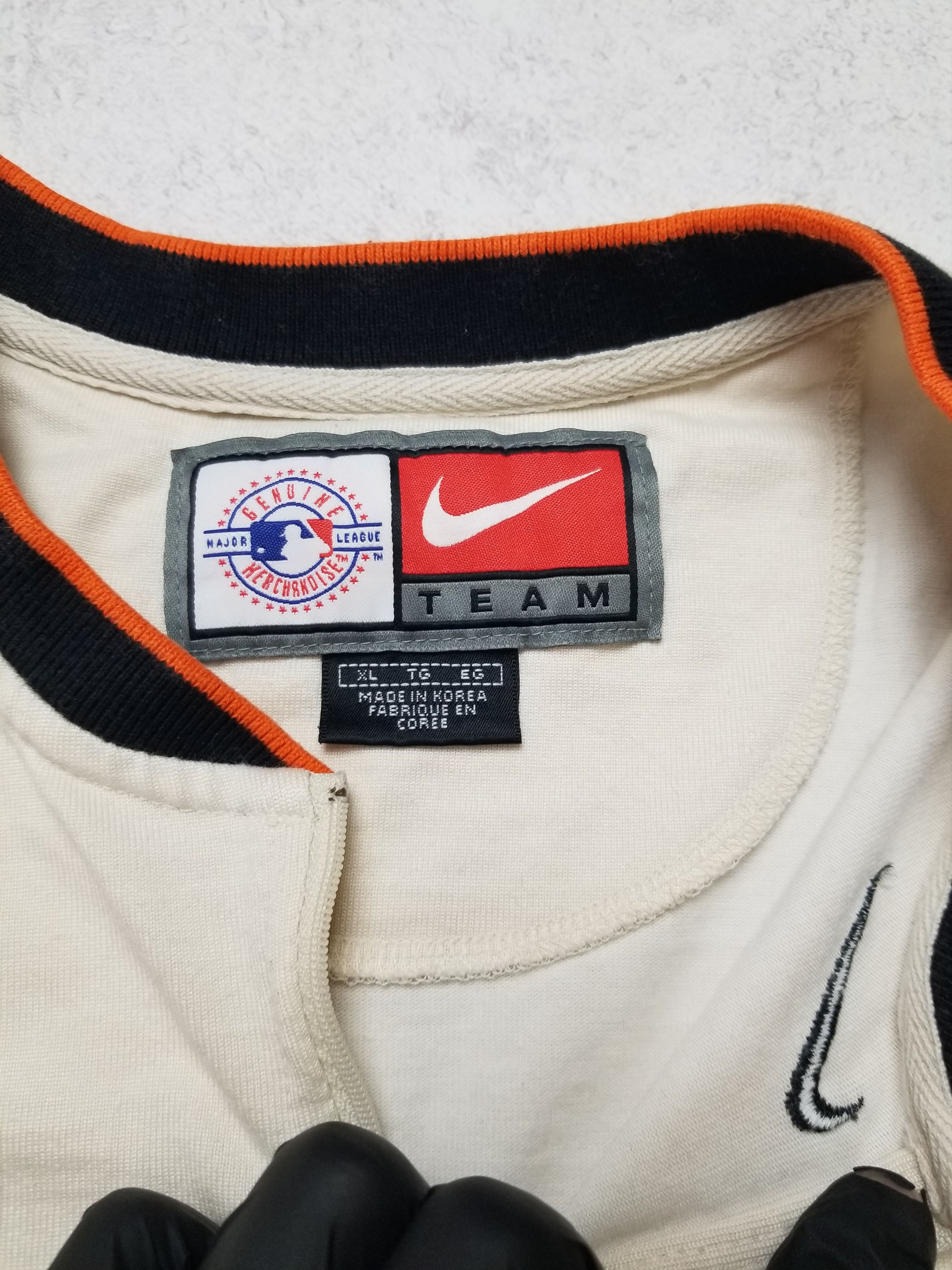 Nike VTG Nike Team MLB Baltimore Orioles Batting Practice T-Shirt Size US XL / EU 56 / 4 - 15 Thumbnail