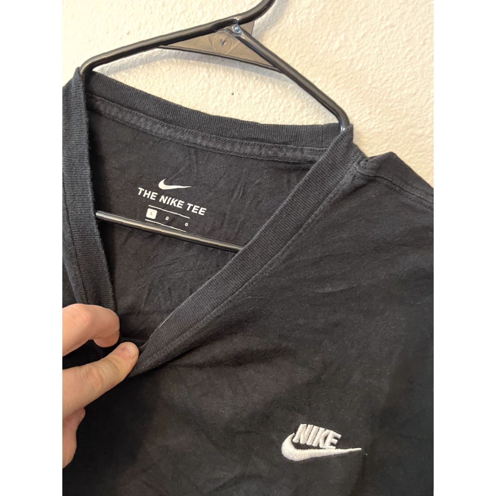 Nike Nike T-Shirt Adult L Black Short Sleeve Crewneck Logo Swoosh Nike Dri-Fit Mens Size US L / EU 52-54 / 3 - 3 Thumbnail