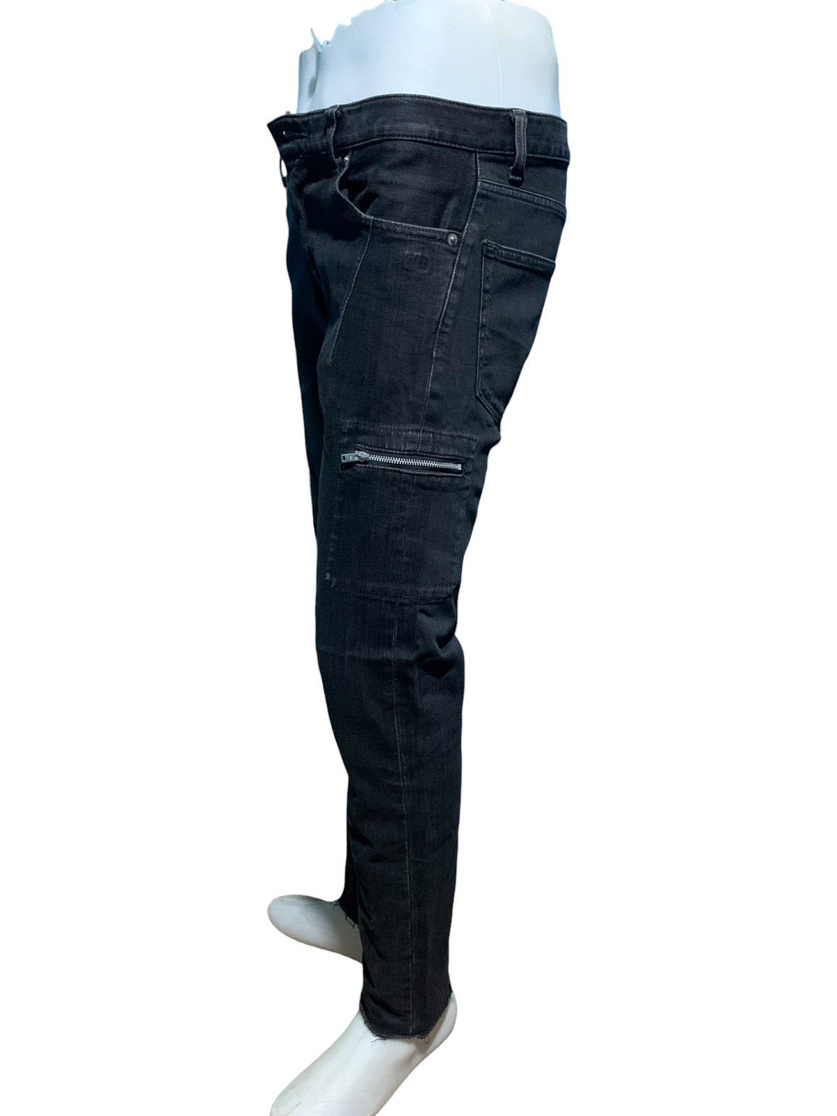 Jun Takahashi Undercover uniqlo side zipper pocket raw hem jeans Size US 32 / EU 48 - 17 Thumbnail