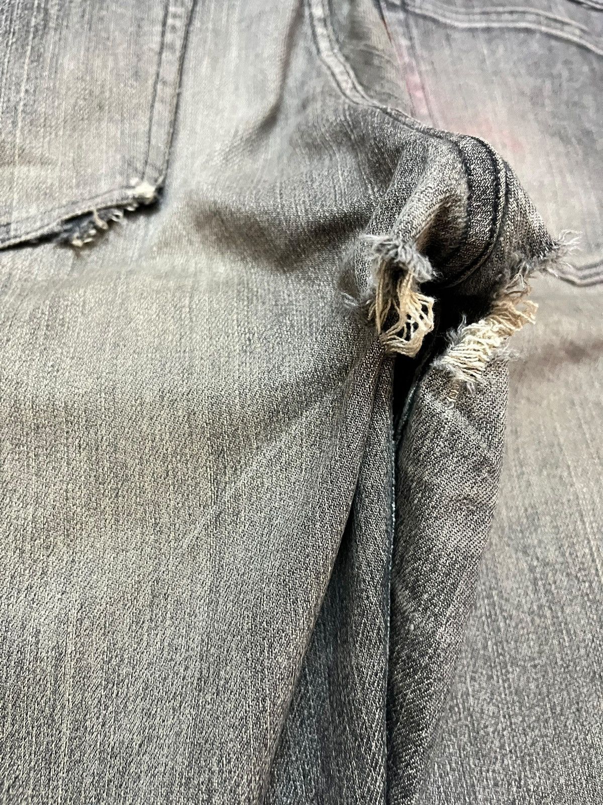Burberry Vintage Burberry Black Label Mudwash Distressed Denim Size US 33 - 8 Thumbnail