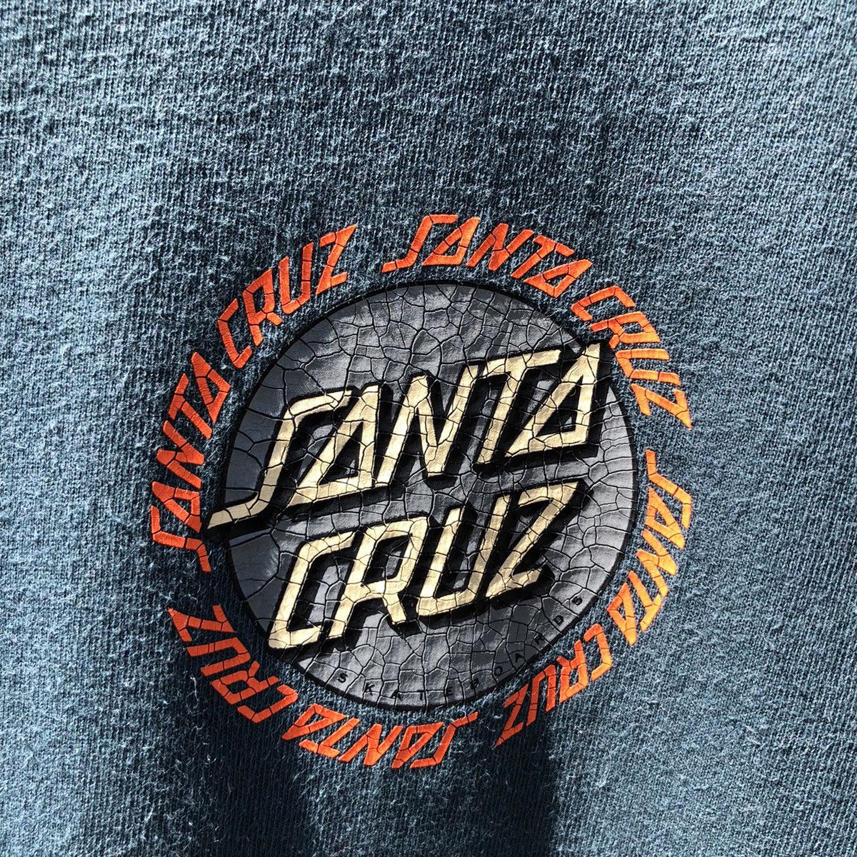Santa Cruz Skateboards Vintage y2k Faded Santa Cruz Skateboard Tshirt Size US L / EU 52-54 / 3 - 6 Thumbnail