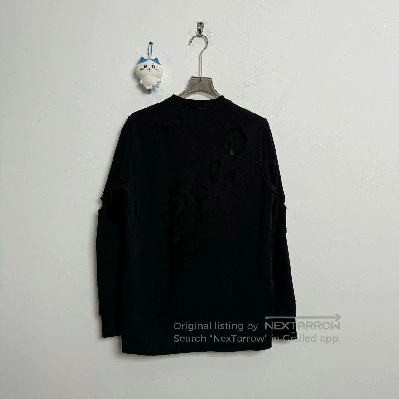 Givenchy Givenchy Distressed Logo Sweatshirt XS. Size XS / US 0-2 / IT 36-38 - 2 Thumbnail