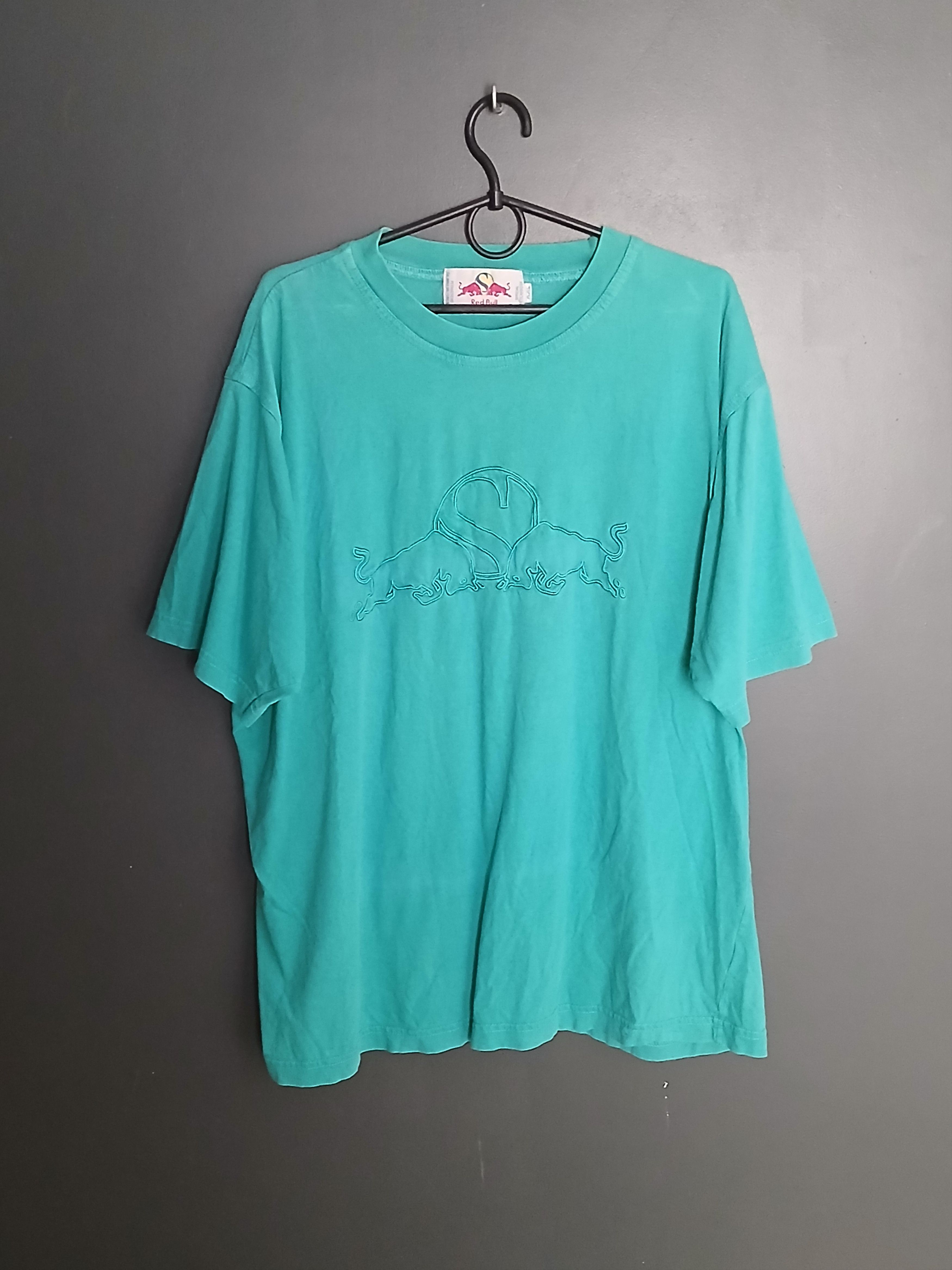 Formula 1 × Red Bull Red Bull Sauber Petronas F1 Racing T-Shirt Size US XXL / EU 58 / 5 - 1 Thumbnail