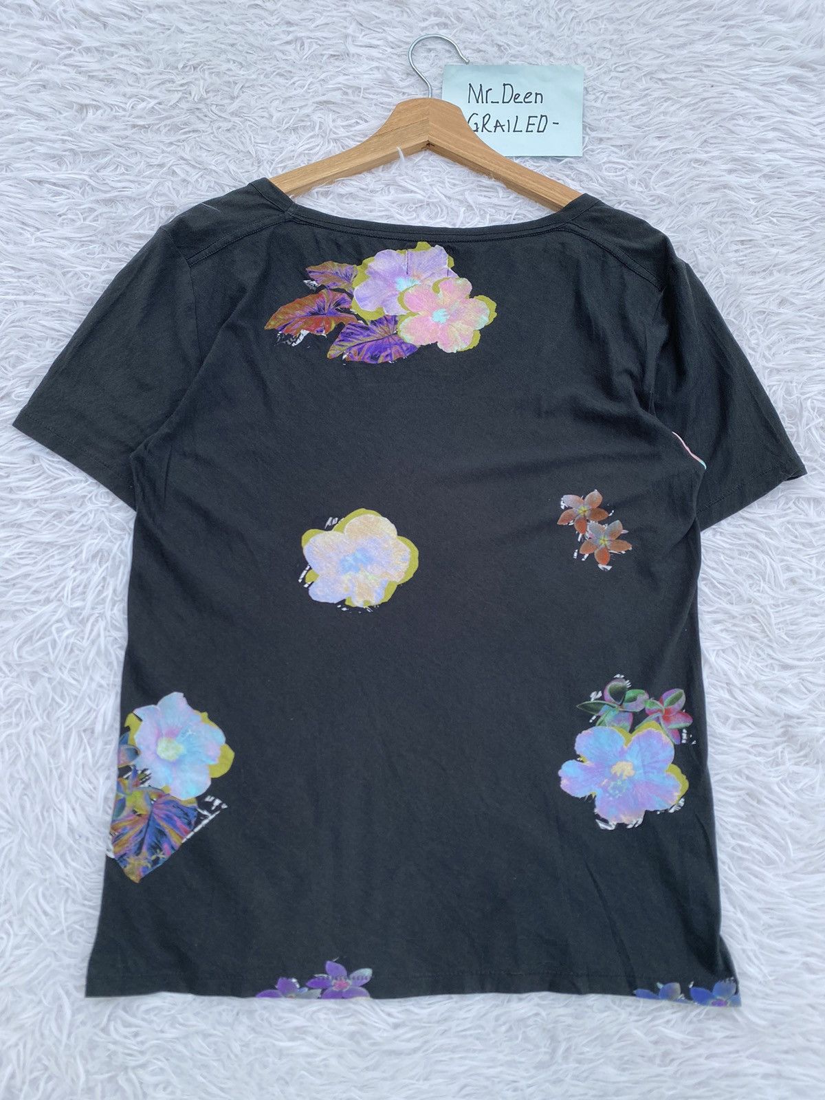 Acne Studios Rare ACNE Studios Florals Tshirt Size US S / EU 44-46 / 1 - 15 Thumbnail
