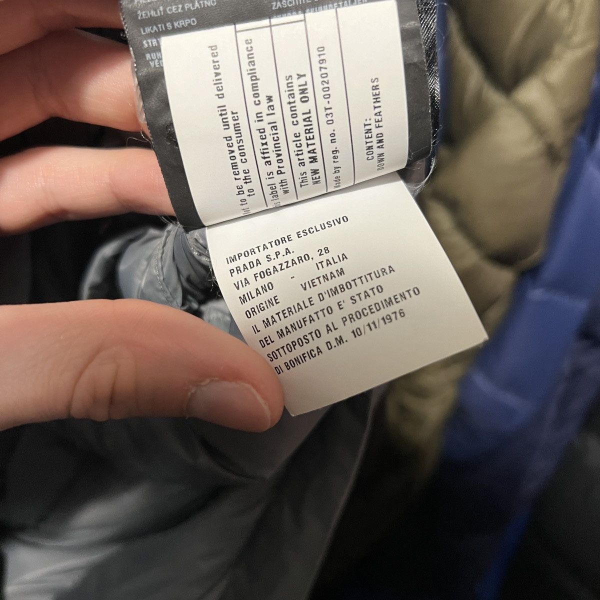 Prada Prada Milano Puffer Down Jacket Re-Nylon Archive Rare Size US M / EU 48-50 / 2 - 13 Thumbnail