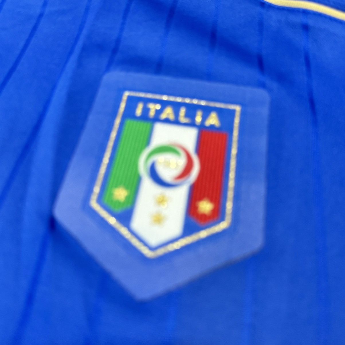 Puma Italy 16/17 home shirt #3 Chiellini Size US S / EU 44-46 / 1 - 7 Thumbnail