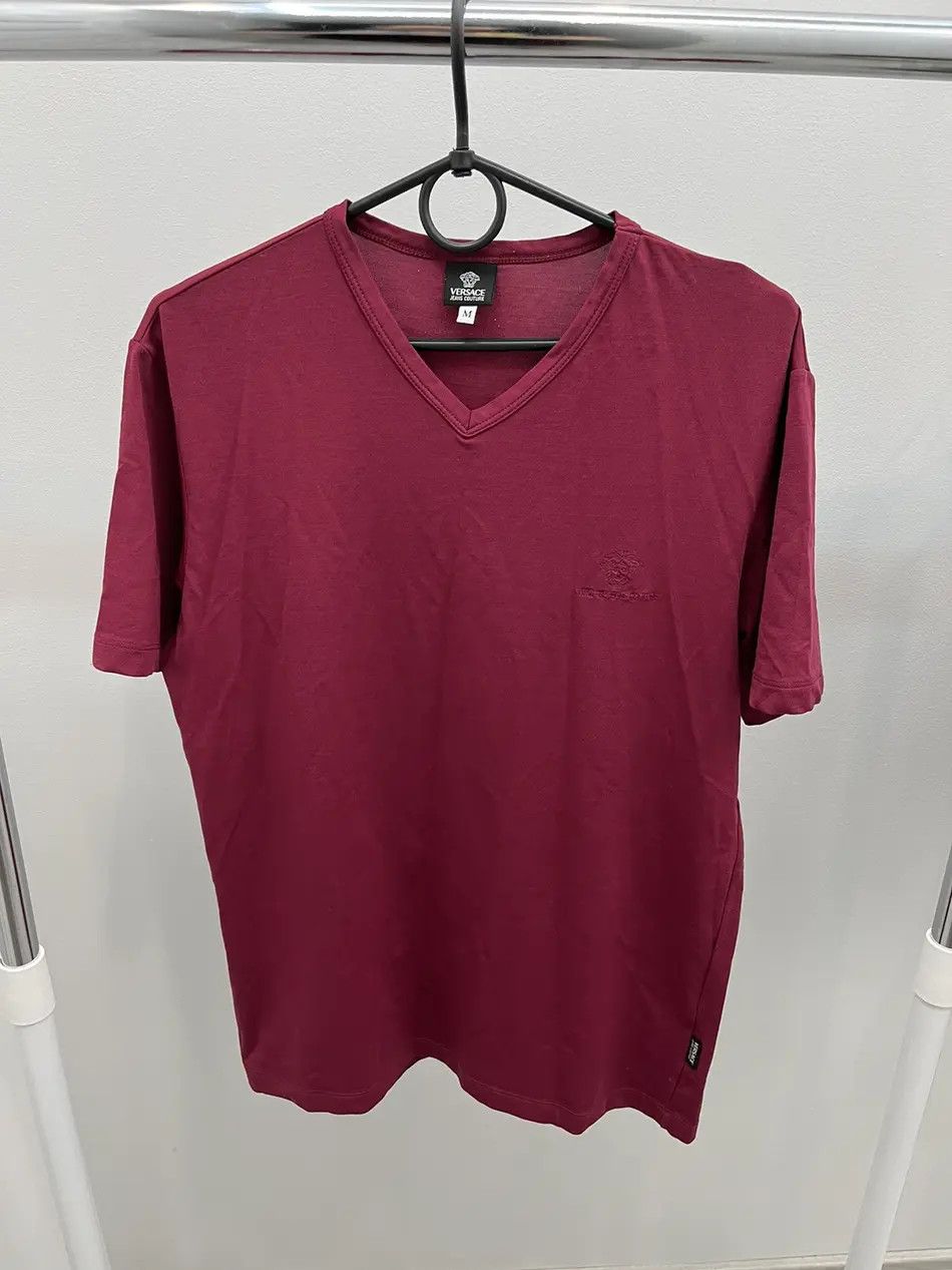Versace Jeans Couture Versace Jeans Couture Medusa Embroidered V-neck T-shirt Tee Size US M / EU 48-50 / 2 - 1 Thumbnail