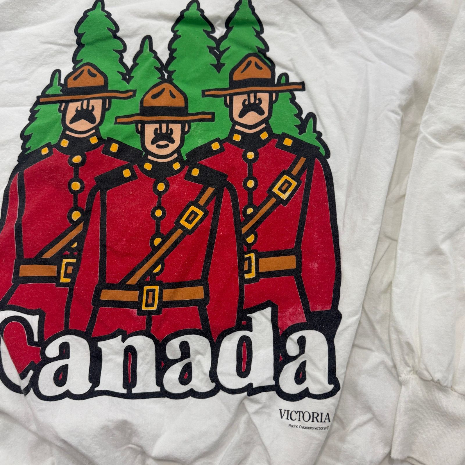 Vintage Vintage Victoria Canada VC Officer Pullover Large White Size US L / EU 52-54 / 3 - 3 Thumbnail