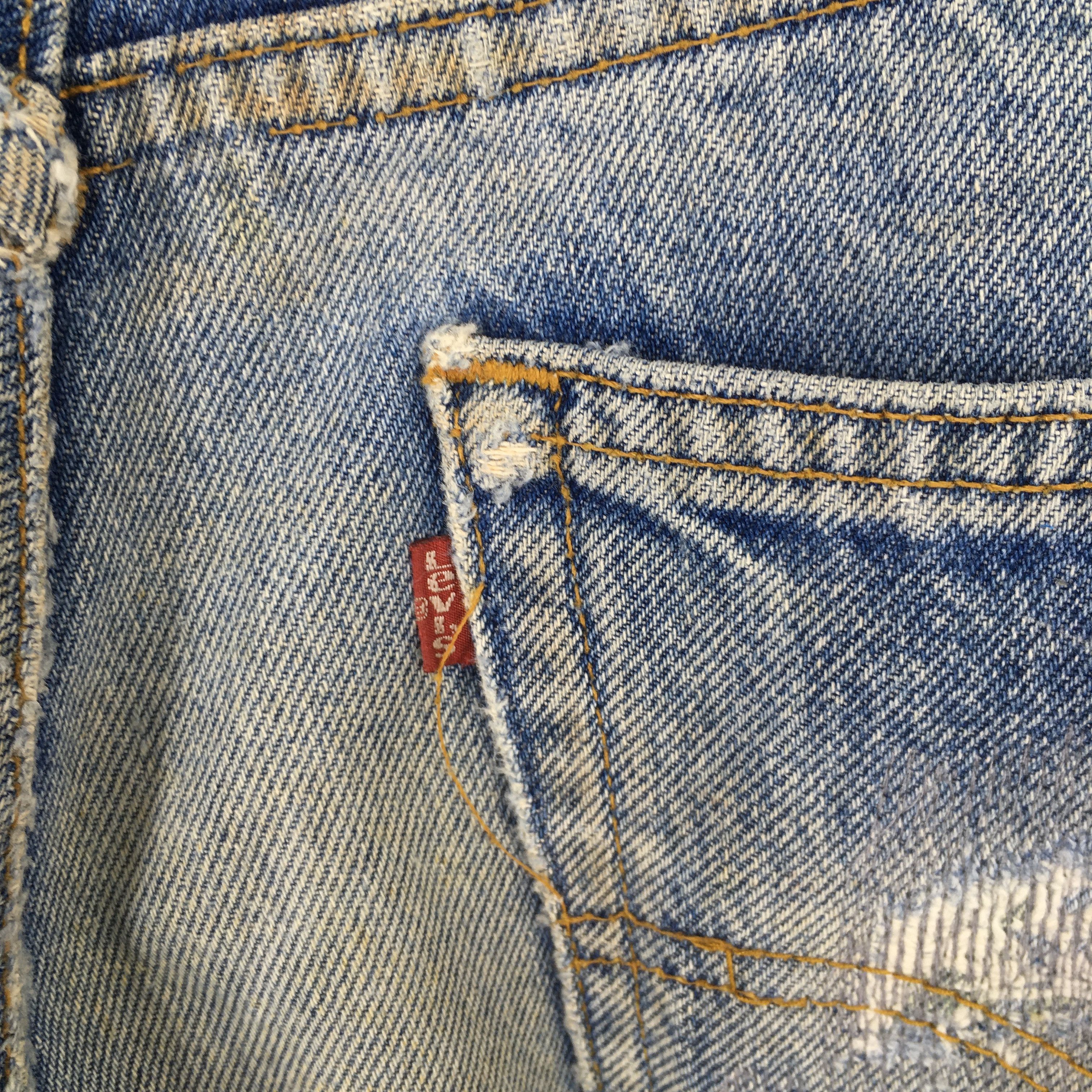 Levi's Size 32x31 Vintage 90s Levi's 505 Light Wash Jeans S397 Size US 32 / EU 48 - 11 Thumbnail