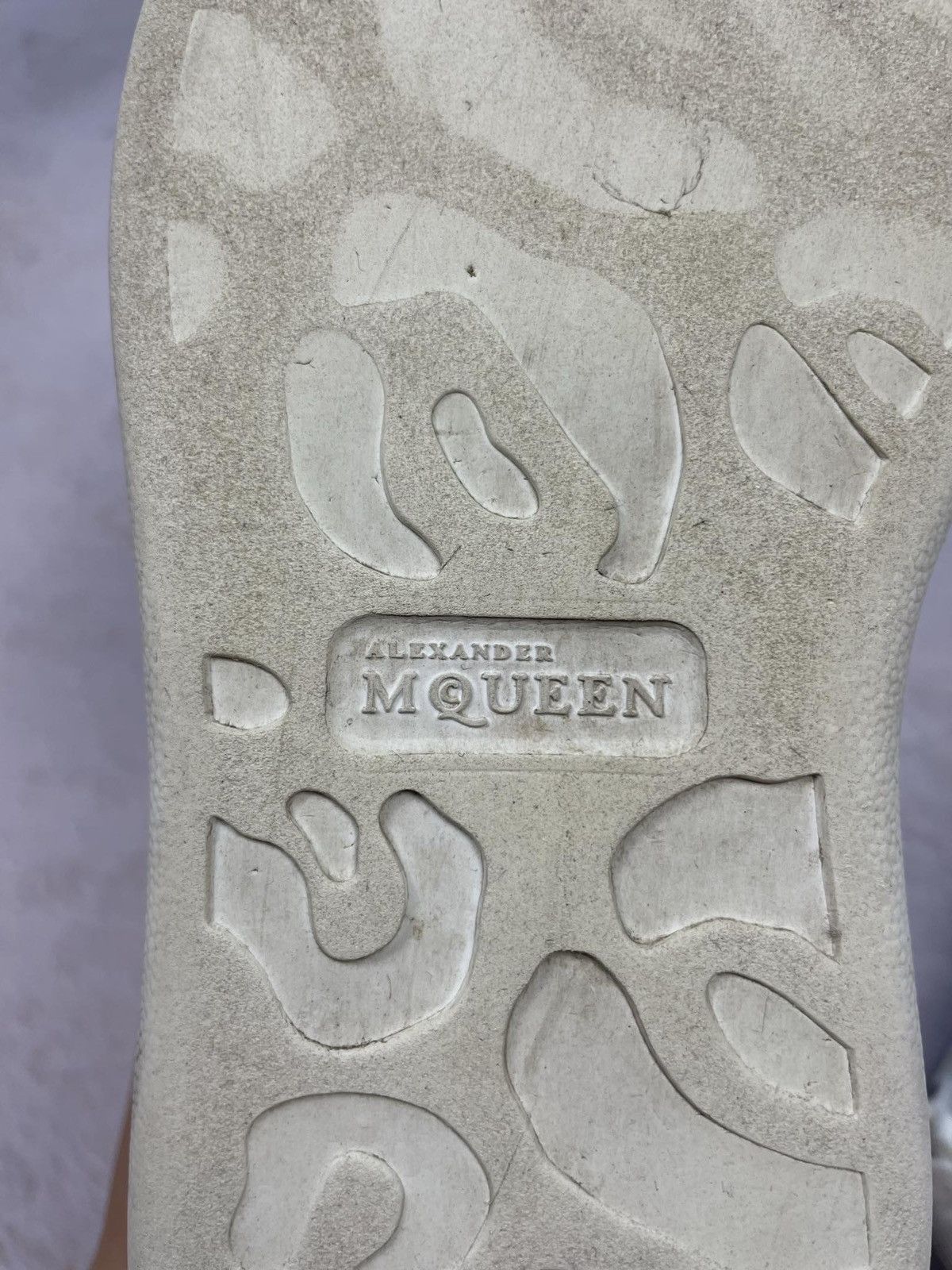 Alexander McQueen × Designer Alexander Mcqueen Oversized Sneakers Shoes Size US 7 / IT 37 - 5 Thumbnail