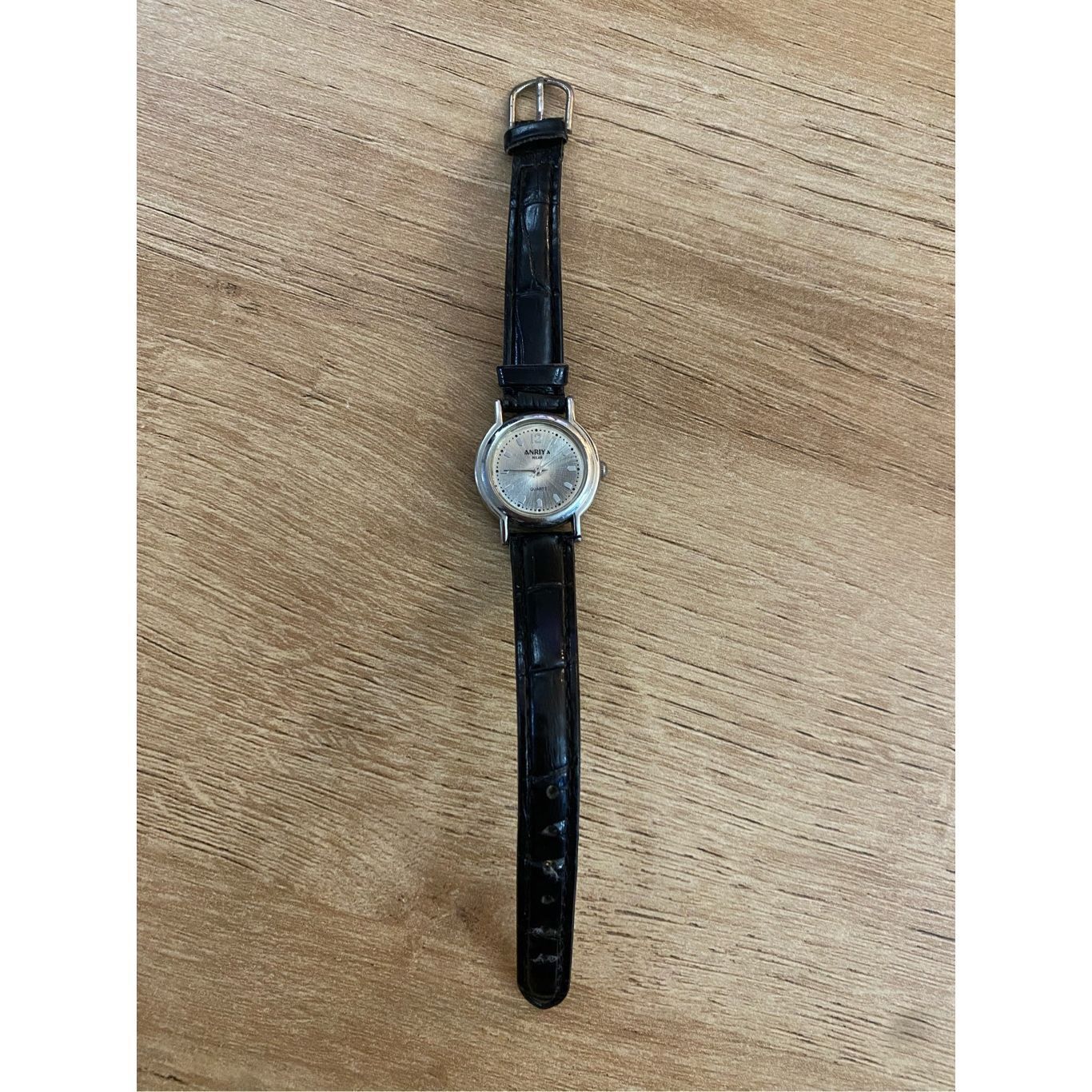 Anime Anriya Milan Quartz Watch Silver Tone Case with Black Leathe Size ONE SIZE - 2 Thumbnail