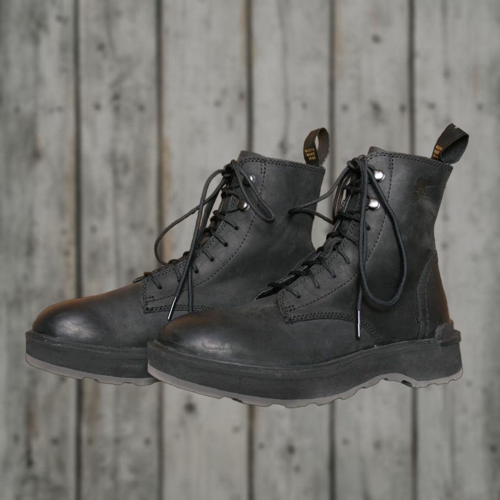 SOREL VINTAGE SOREL 'Hi-Line' Black Nubuck Lightweight Lace Up Utility Boots Women's Sz. 7.5 Size US 6 / IT 36 - 1 Thumbnail