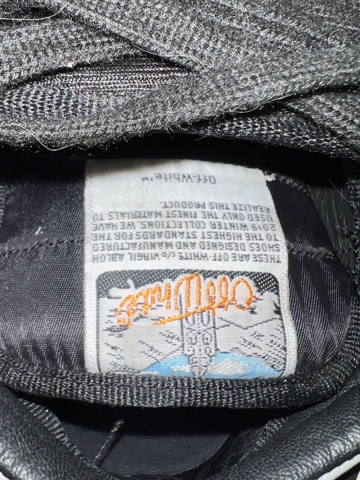 Off-White FLOATING ARROW SUEDE SNEAK BLACK WHITE Size US 7 / EU 40 - 5 Thumbnail