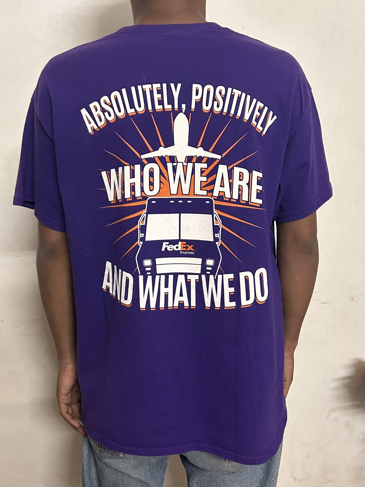 Gildan Fedex Purple Promo Tee Size US L / EU 52-54 / 3 - 2 Thumbnail