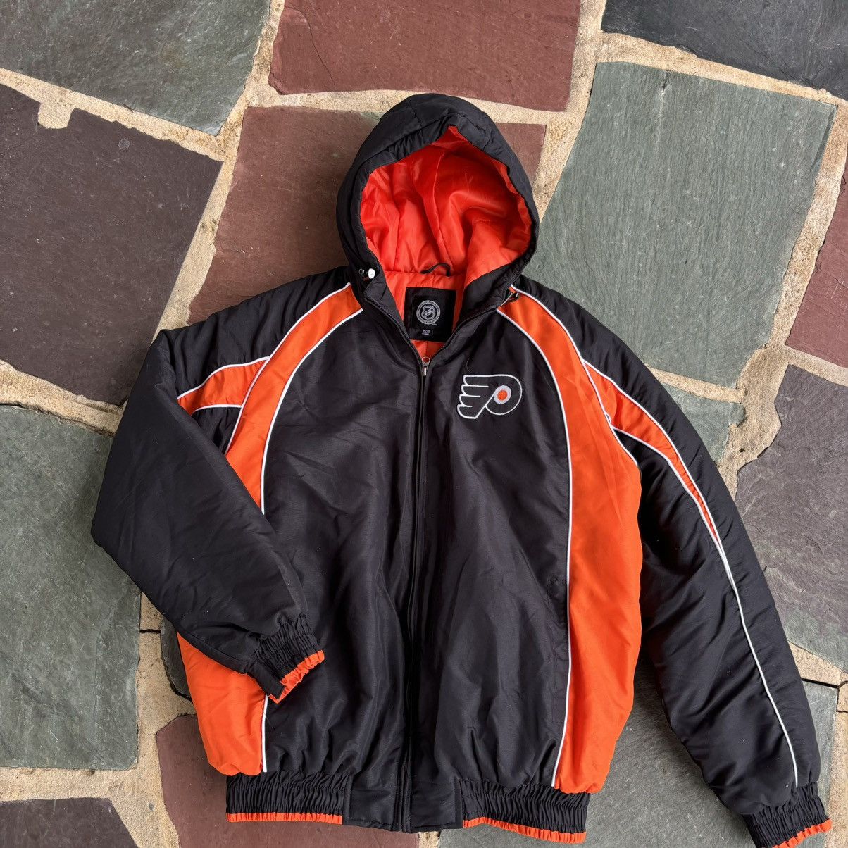 NHL Vintage Philadelphia Flyers Puffer Jacket Size US XL / EU 56 / 4 - 1 Thumbnail