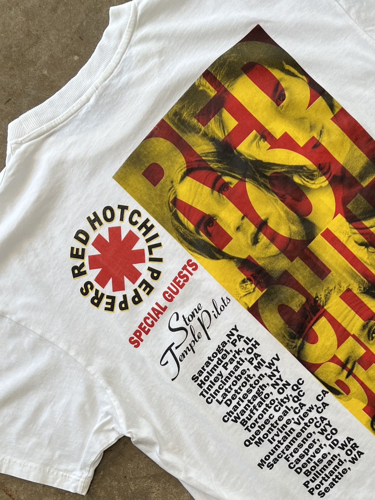貴重 RED HOT CHILI PEPPERS 1999年 Tシャツ M 美品 Red Hot Chili Peppers 1999 | Grailed