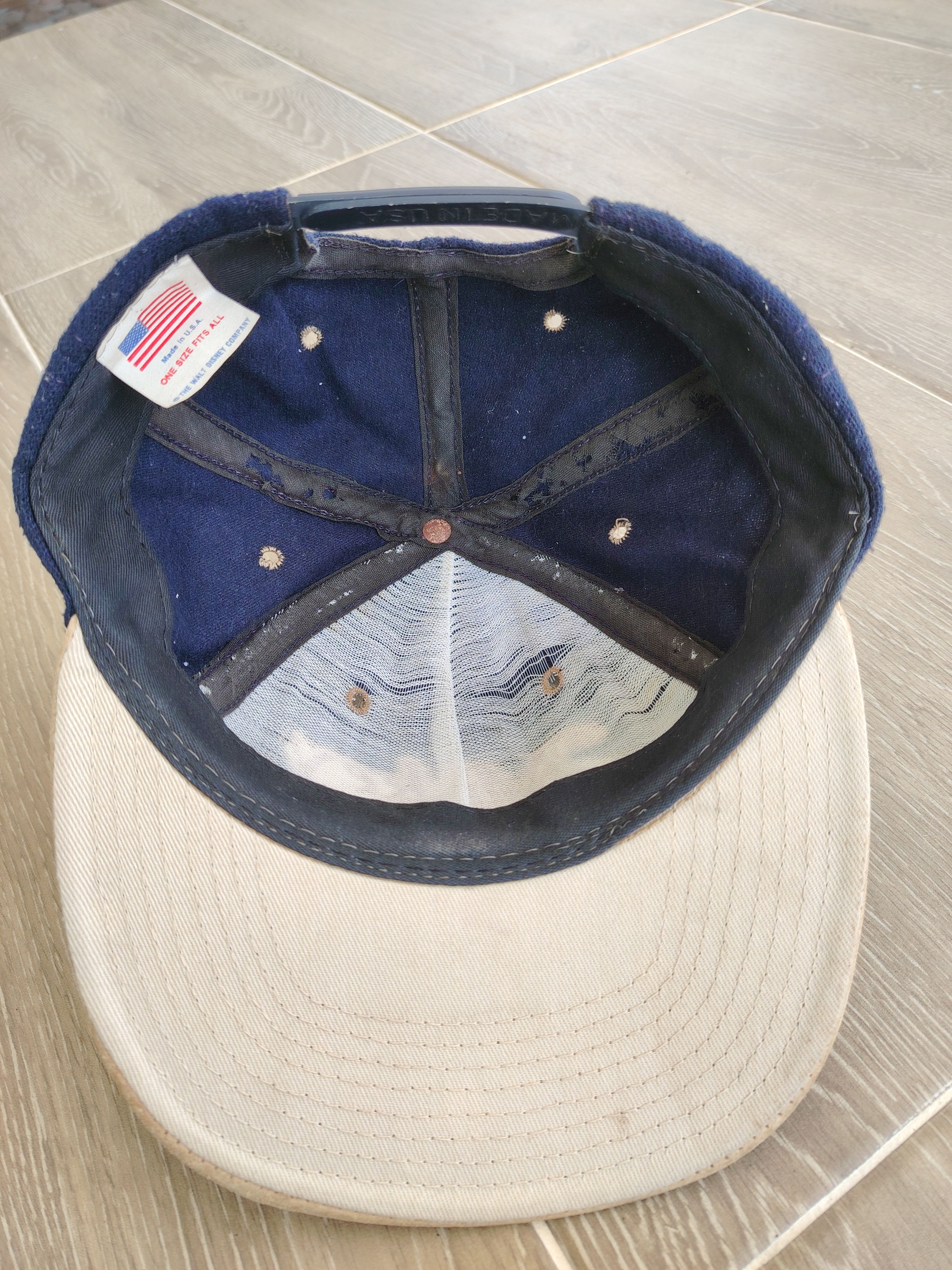 Disney × Mickey Mouse × Vintage Vintage Mickey Mouse Suede Brim USA SnapBack Hat Size ONE SIZE - 6 Thumbnail