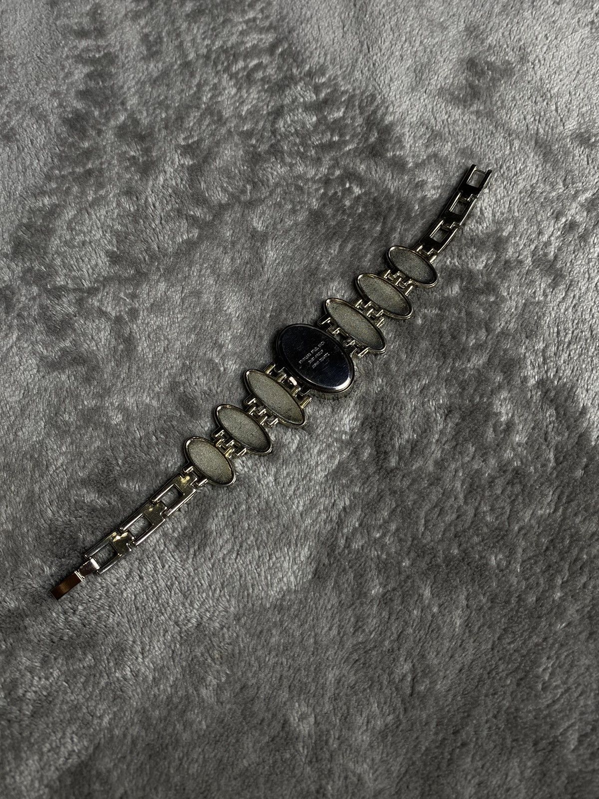 Vintage Futuristic Vintage OMAX Bracelet Watch in Japanese Style Size ONE SIZE - 7 Thumbnail