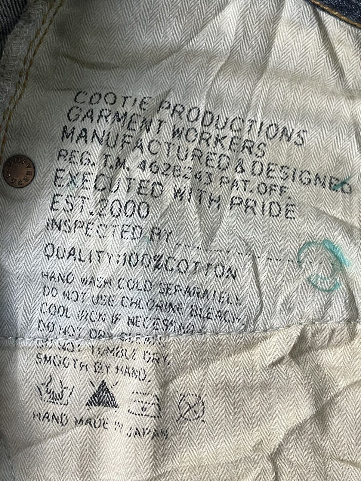 Japanese Brand × Vintage Cootie Production 00’s Distressed Denim Jeans (106) Size US 31 - 7 Thumbnail