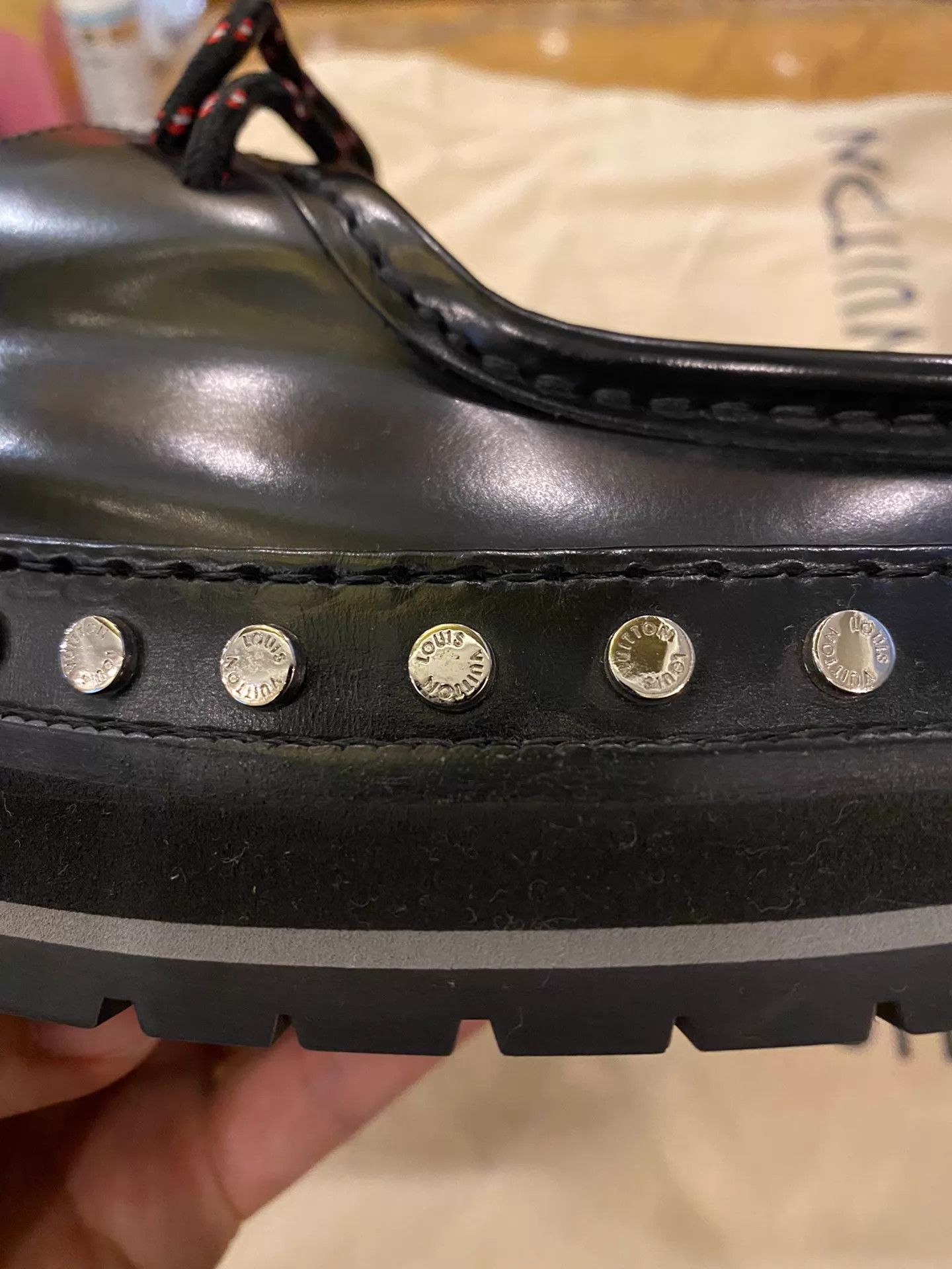 Louis Vuitton Louis Vuitton Platform Rivet Loafer Boat Shoe US8 Size US 8 / EU 41 - 4 Thumbnail