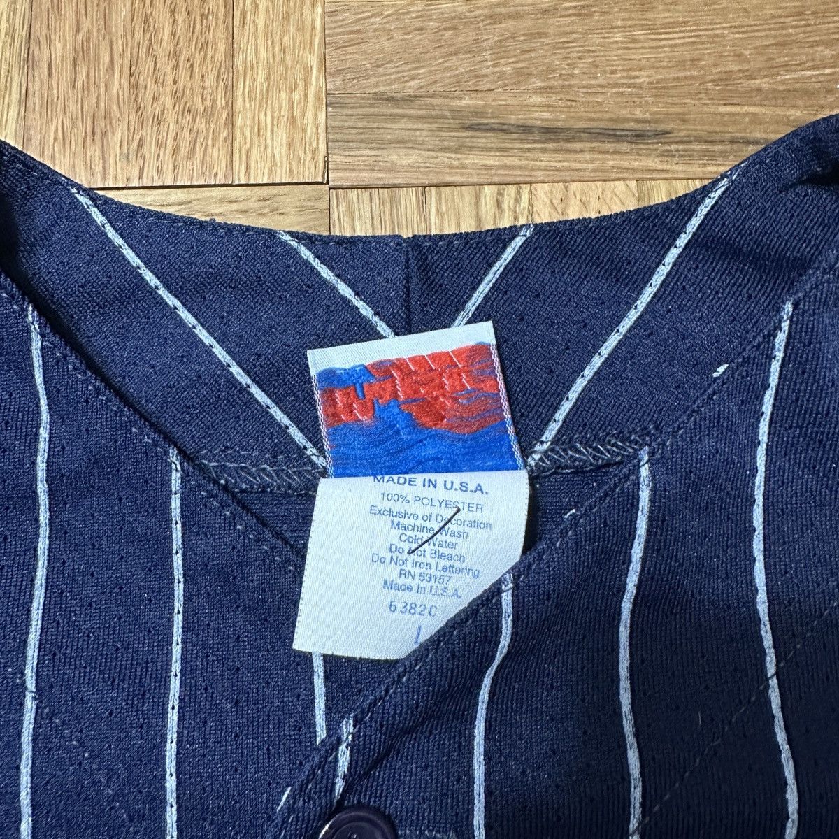 Majestic Vintage New York Yankees jersey Size US L / EU 52-54 / 3 - 4 Thumbnail