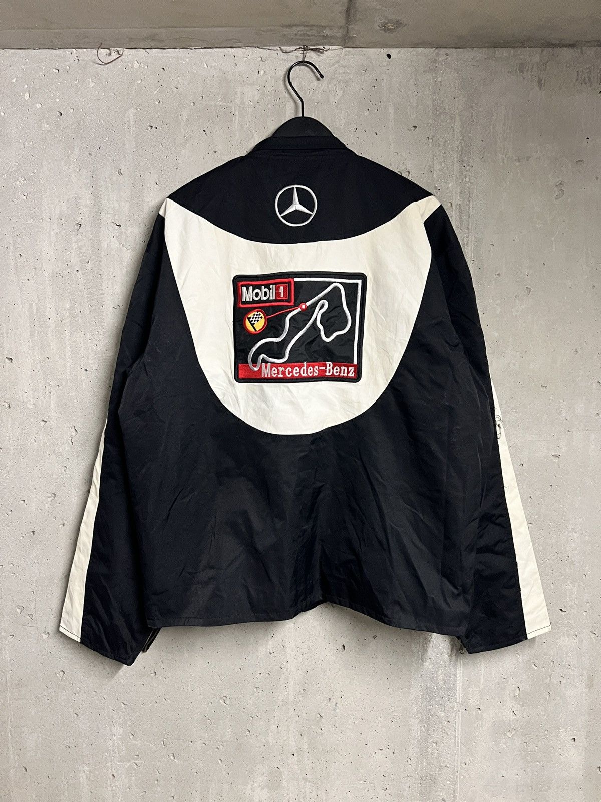Hugo Boss × Mercedes-Benz Hugo Boss x Mercedes Benz x West x Siemens Racing Champions Size US XL / EU 56 / 4 - 9 Thumbnail