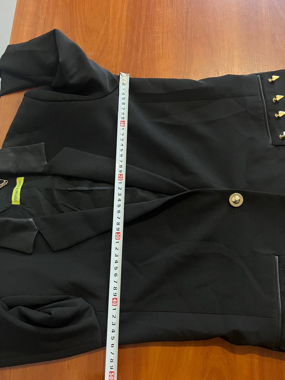 Versace Jeans Couture VERSACE JEANS RARE WOMEN DESIGNER SOLID SMOKING JACKETBLAZER Size XS / US 0-2 / IT 36-38 - 18 Thumbnail