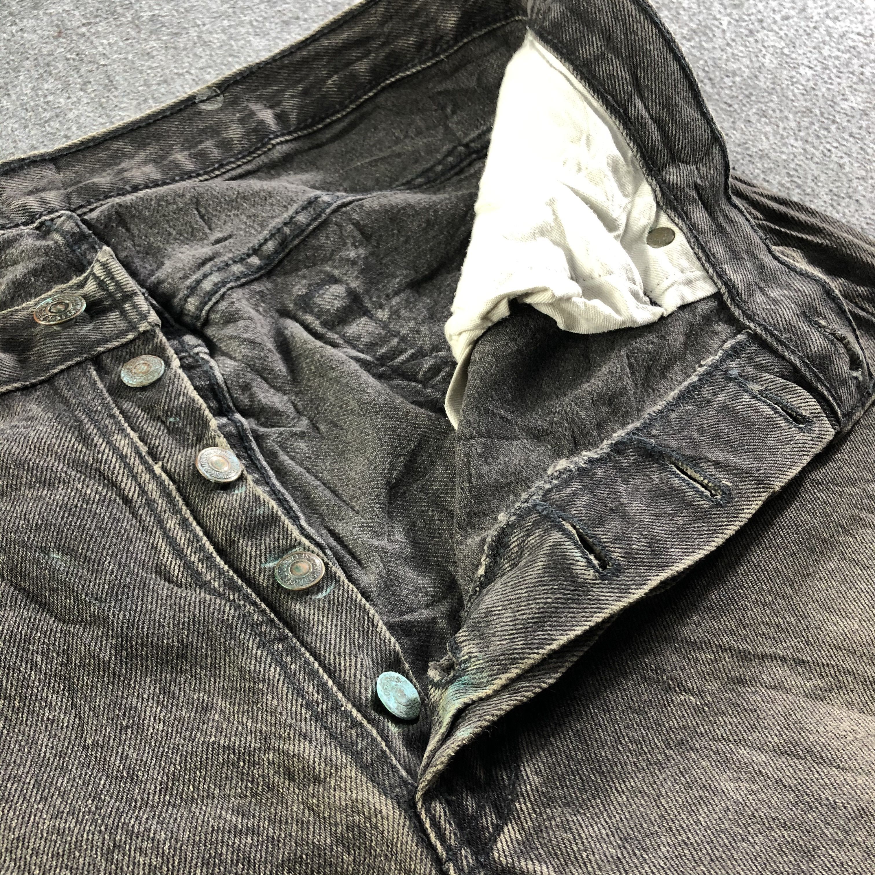 Levi's Vintage Levis 501 Jeans-J3617 Size US 35 - 8 Thumbnail