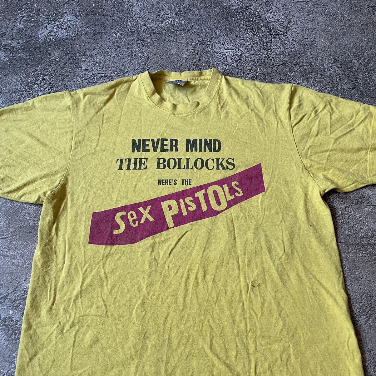 Vintage Vintage Y2K Sex Pistols Graphic Tee Sun Faded Yellow Punk XL Size US XL / EU 56 / 4 - 3 Thumbnail