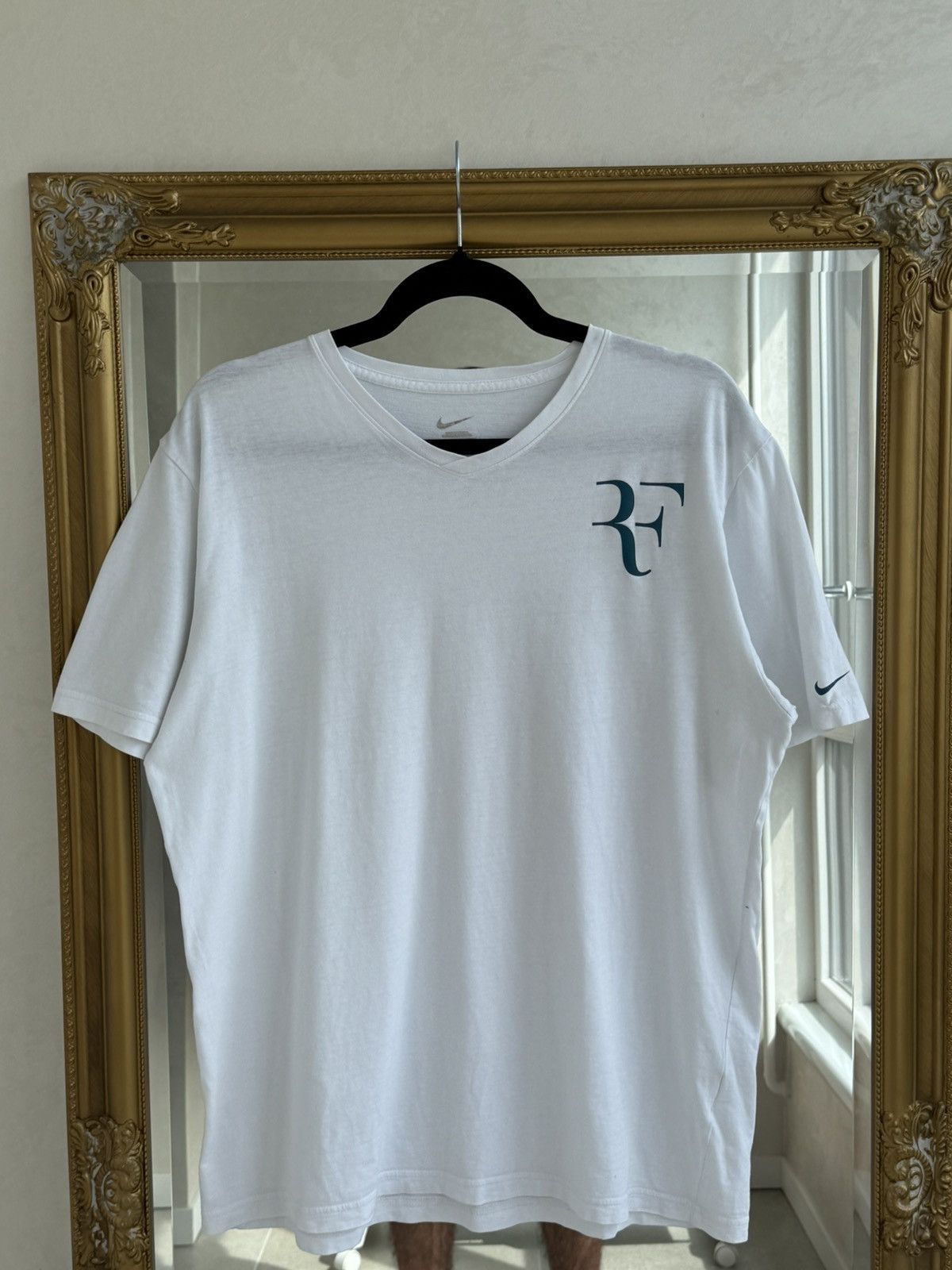 Nike Nike x Roger Federer "RF" Logo V-Neck Tee – Tennis Essential Size US L / EU 52-54 / 3 - 1 Thumbnail