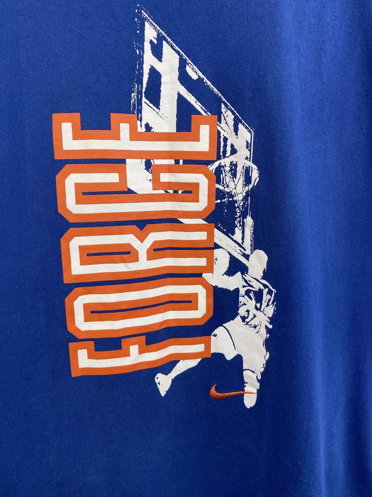 Nike 🏀🇺🇸 Vintage 90s Nike Air Forse 1 T-Shirt Y2K Basketball Size US XL / EU 56 / 4 - 4 Thumbnail
