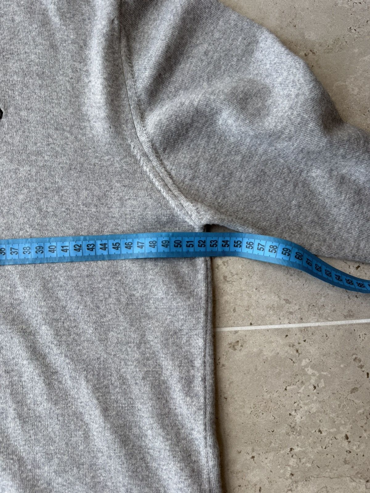 Lyle & Scott Lyle & Scott V-Neck Sweater – Grey Size US M / EU 48-50 / 2 - 8 Thumbnail