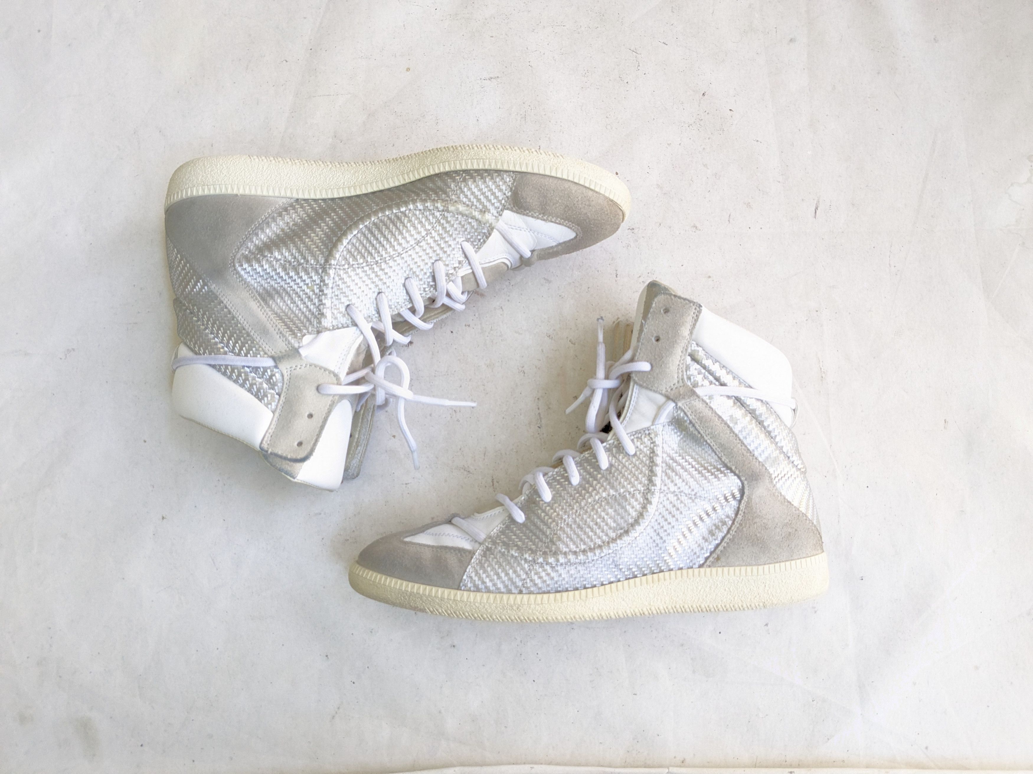 Maison Margiela Maison Margiela High Tops Sneakers 9 42 White Silver Size US 9 / EU 42 - 1 Thumbnail