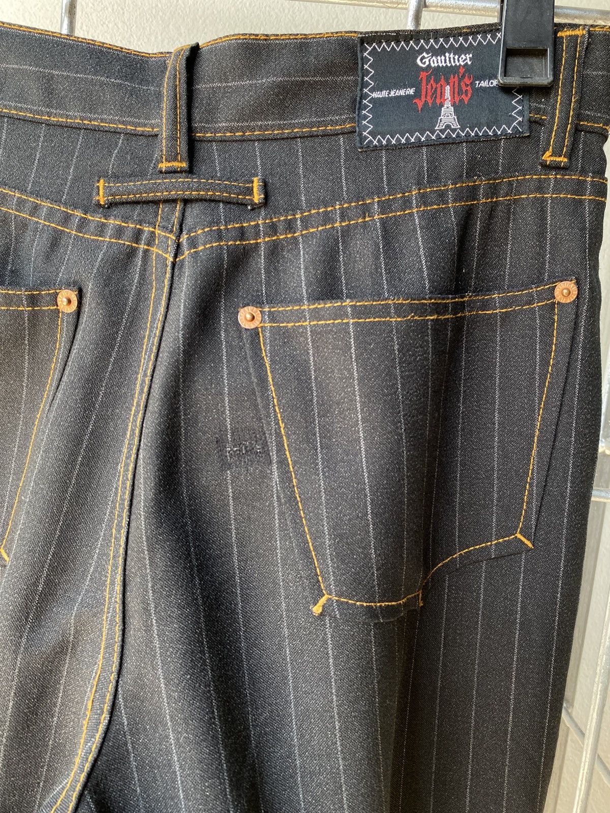Jean Paul Gaultier Gaultier Black Pinstripe Trousers with Orange Stitching Size 32" / US 10 / IT 46 - 11 Thumbnail