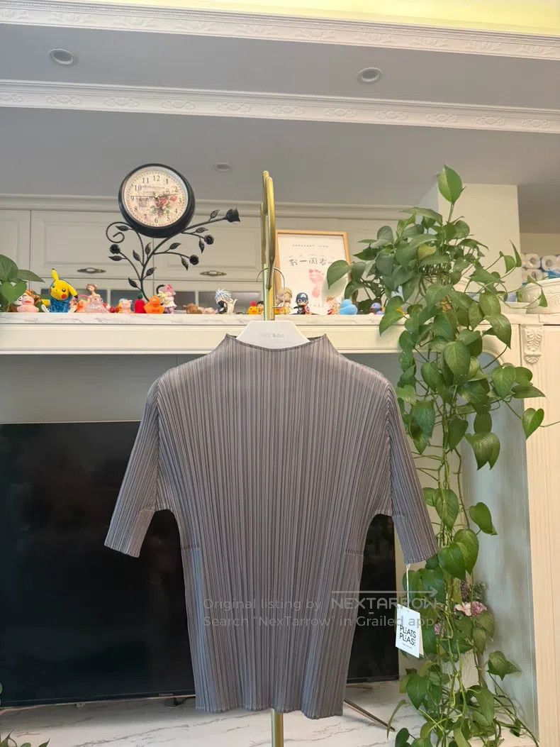 Issey Miyake Issey Miyake Dark Gray Turtleneck Short Sleeve Top Size L / US 10 / IT 46 - 2 Thumbnail