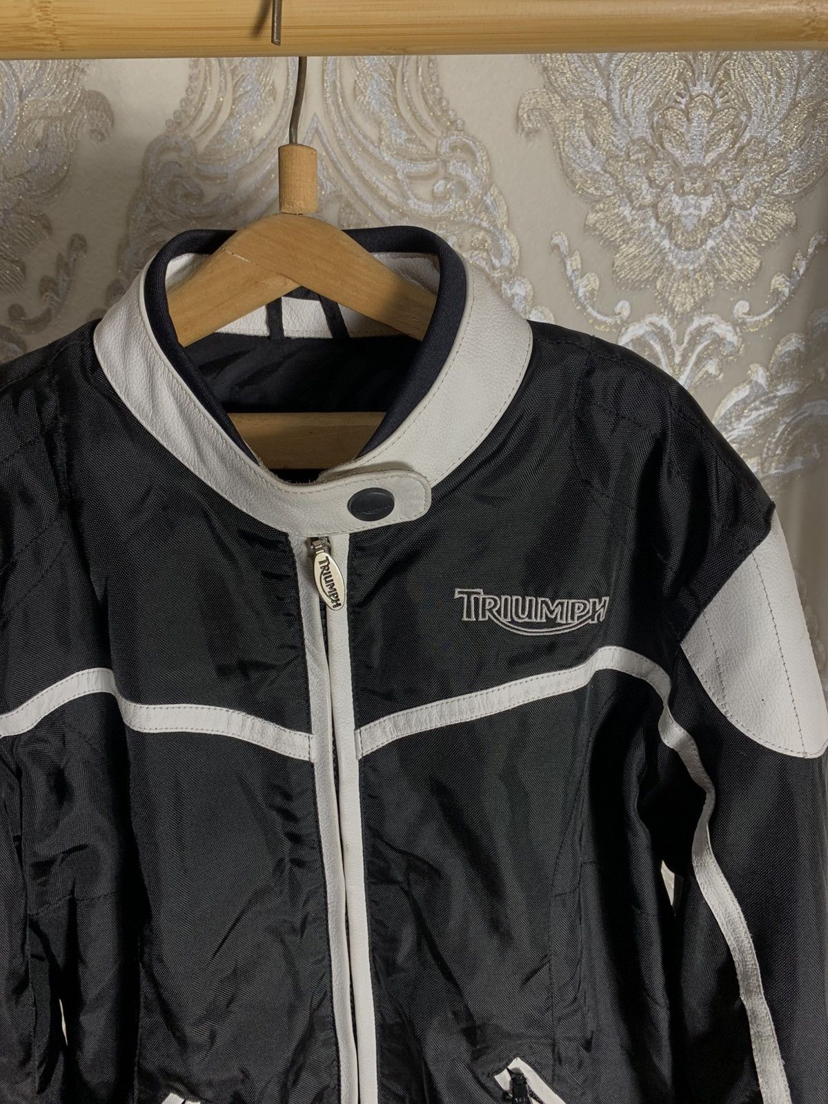 Harley Davidson VINTAGE TRIUMPH MOTORCYCLE JACKET BIKE RACING RETRO Y2K 90s Size US M / EU 48-50 / 2 - 3 Thumbnail