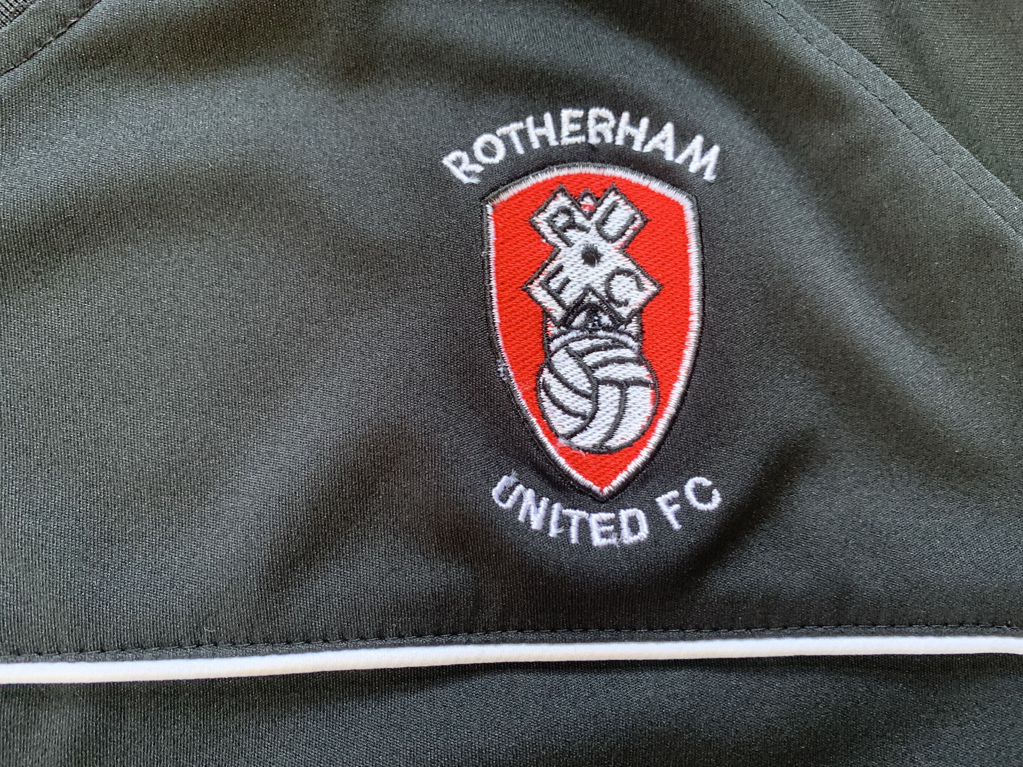 Vintage Crest Roterham Training T Shirt Size US XXL / EU 58 / 5 - 5 Thumbnail