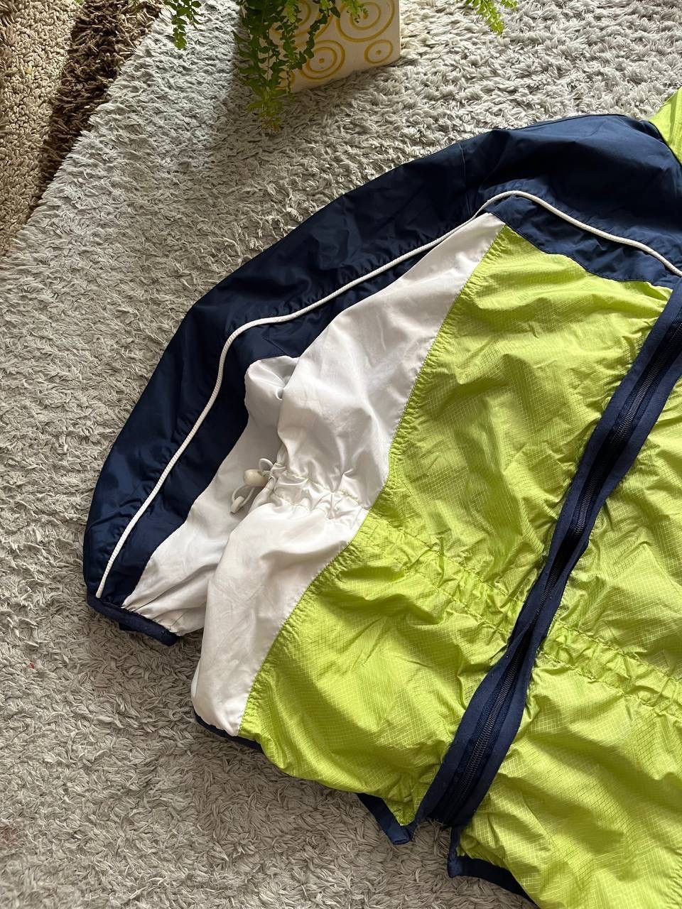 Nike × Vintage Vintage 90s Nike Jacket Nylon Big Logo Swoosh Size US S / EU 44-46 / 1 - 7 Thumbnail