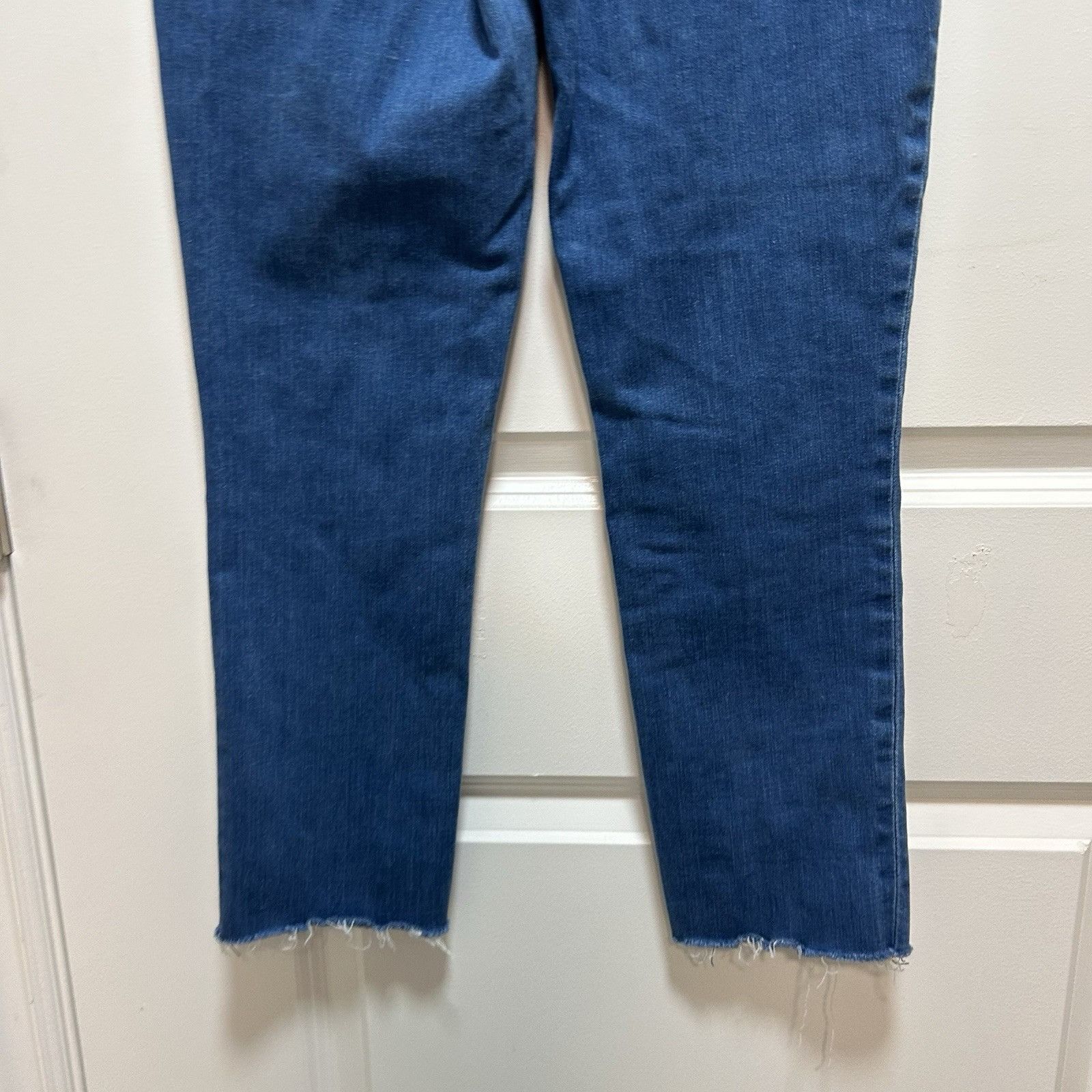 Frank & Eileen Frank & Eileen Wicklow Performance Cropped Blue Denim Jeans Size 25" / US 0 / IT 36 - 14 Thumbnail