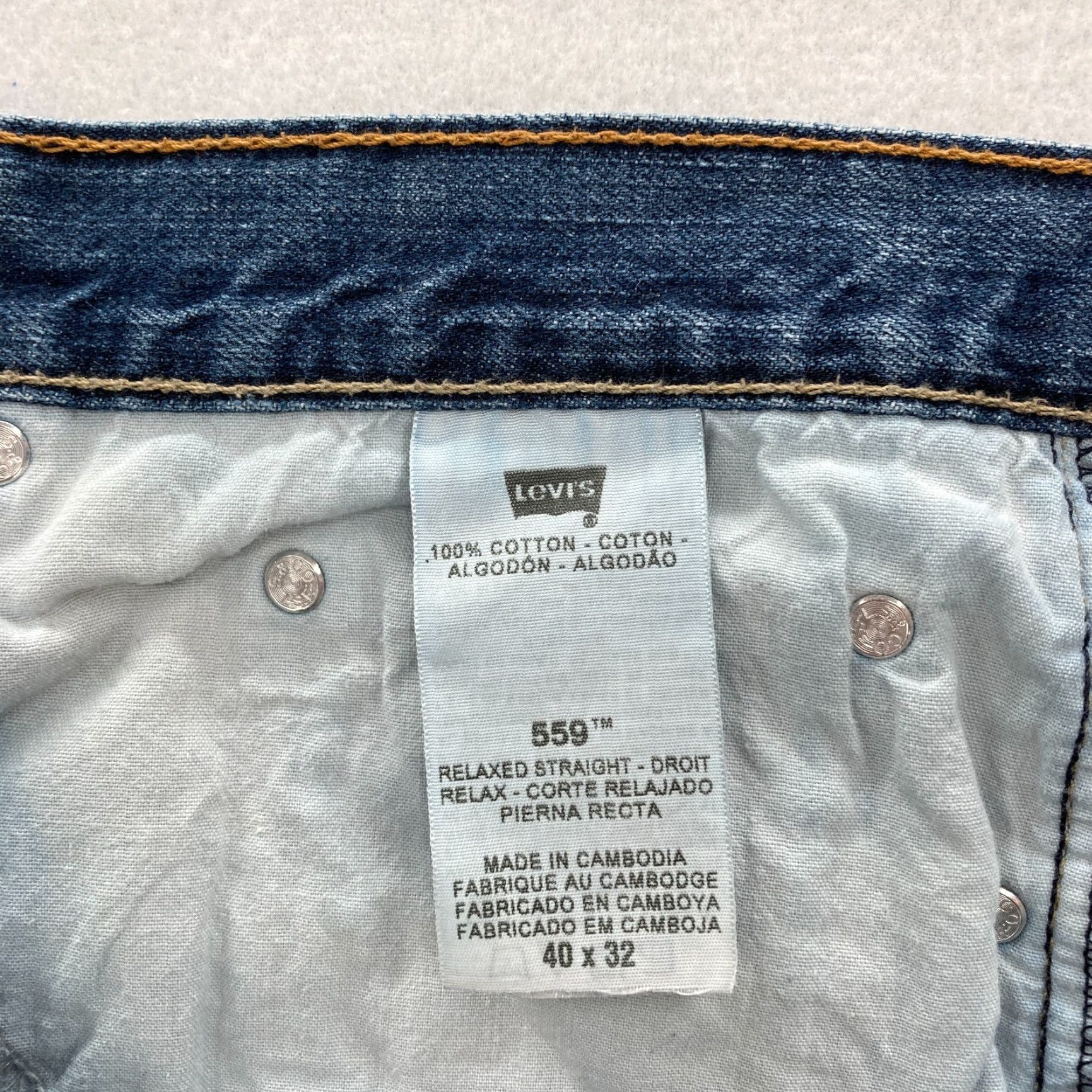 Levi's Levi's 559 Mens Jeans Straight Leg Relaxed Denim 40x32 Medium Wash Blue 559 Model Regular Inseam 32 Mens Size US 40 / EU 56 - 5 Thumbnail